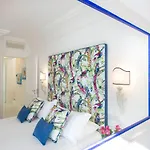 Milu Villa *